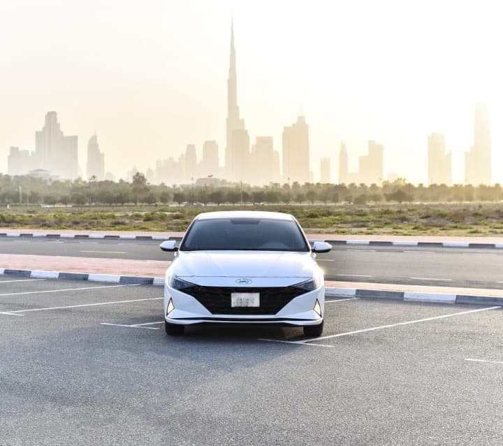 Hyundai Elantra - Image 2