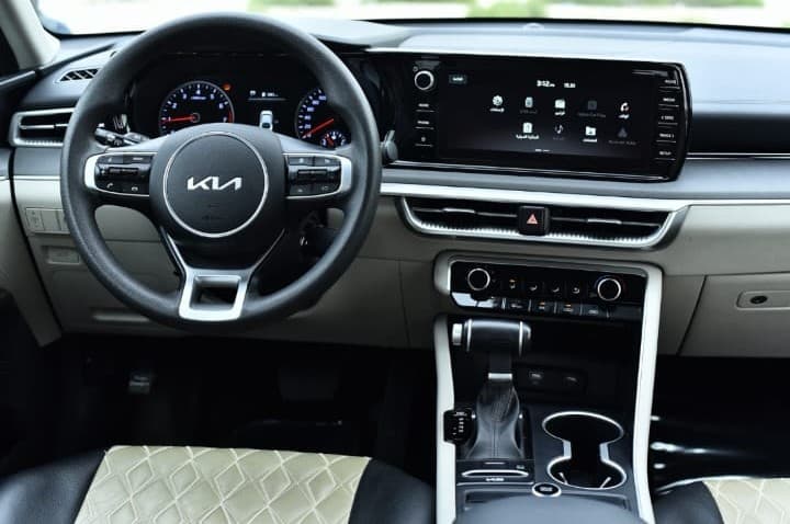 Kia K5 - Image 6